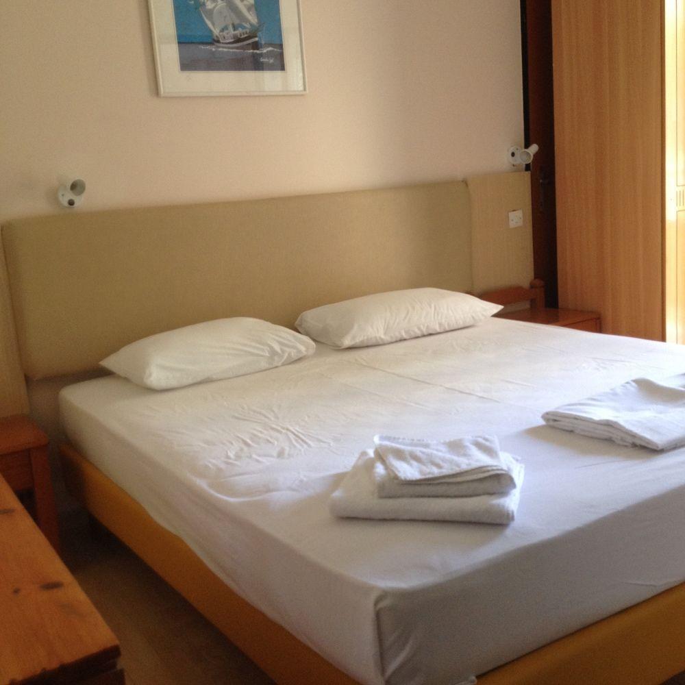 Bristol Apartments Città di Kos Esterno foto