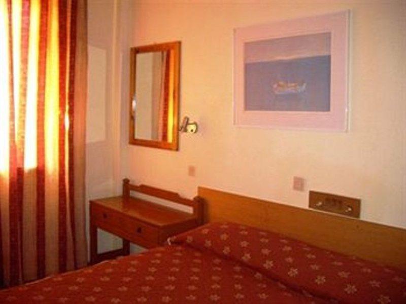Bristol Apartments Città di Kos Esterno foto