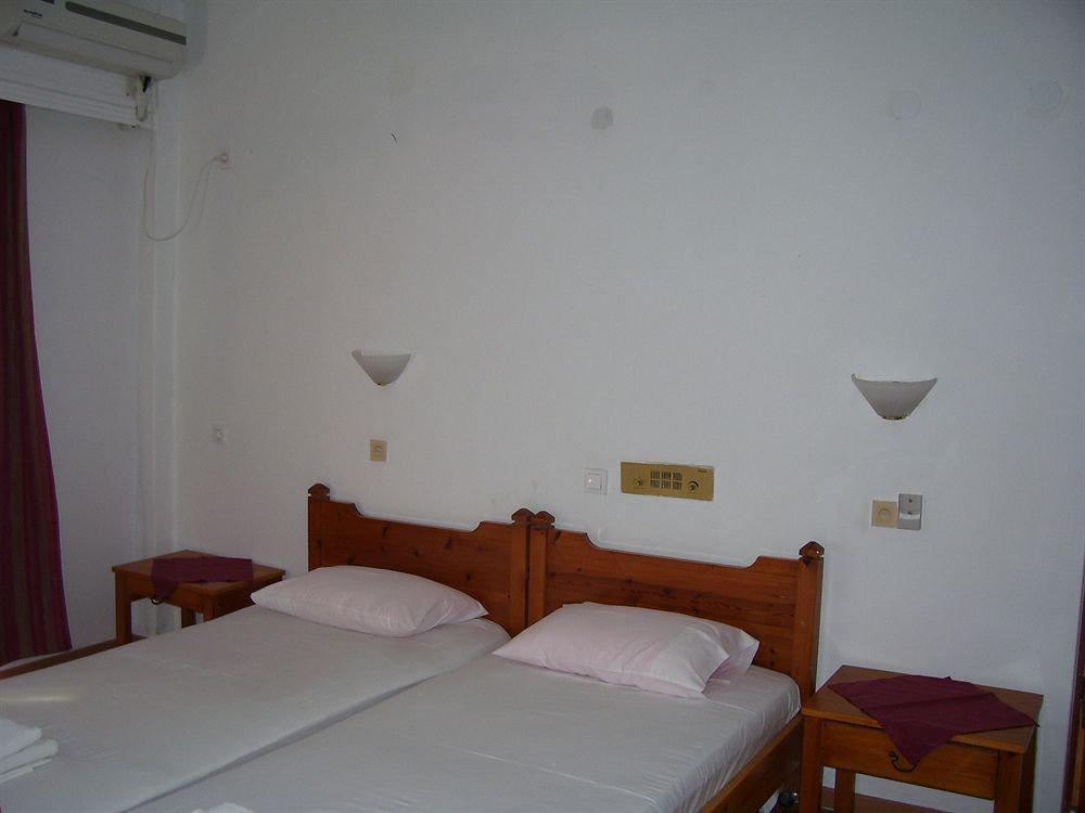 Bristol Apartments Città di Kos Esterno foto