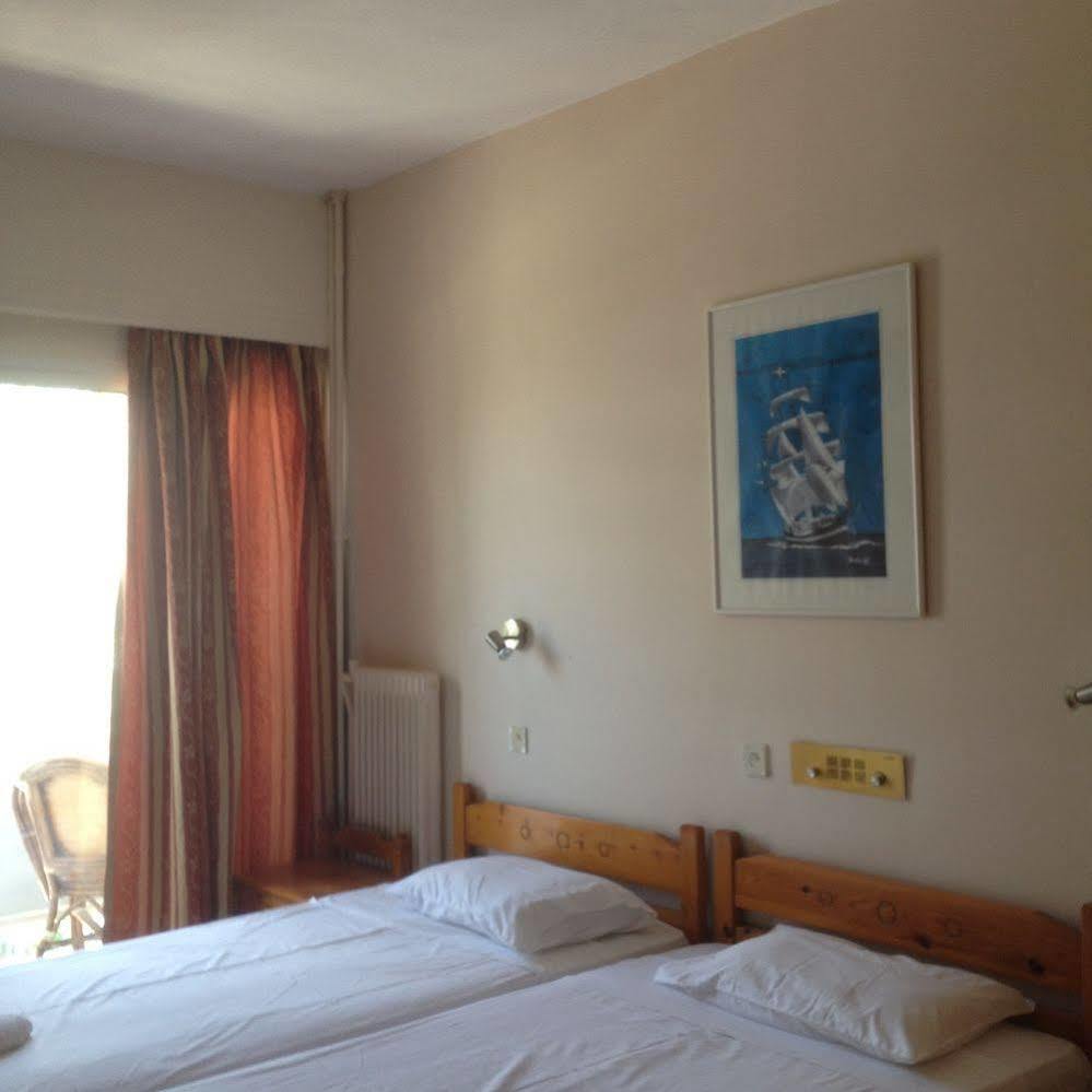 Bristol Apartments Città di Kos Esterno foto