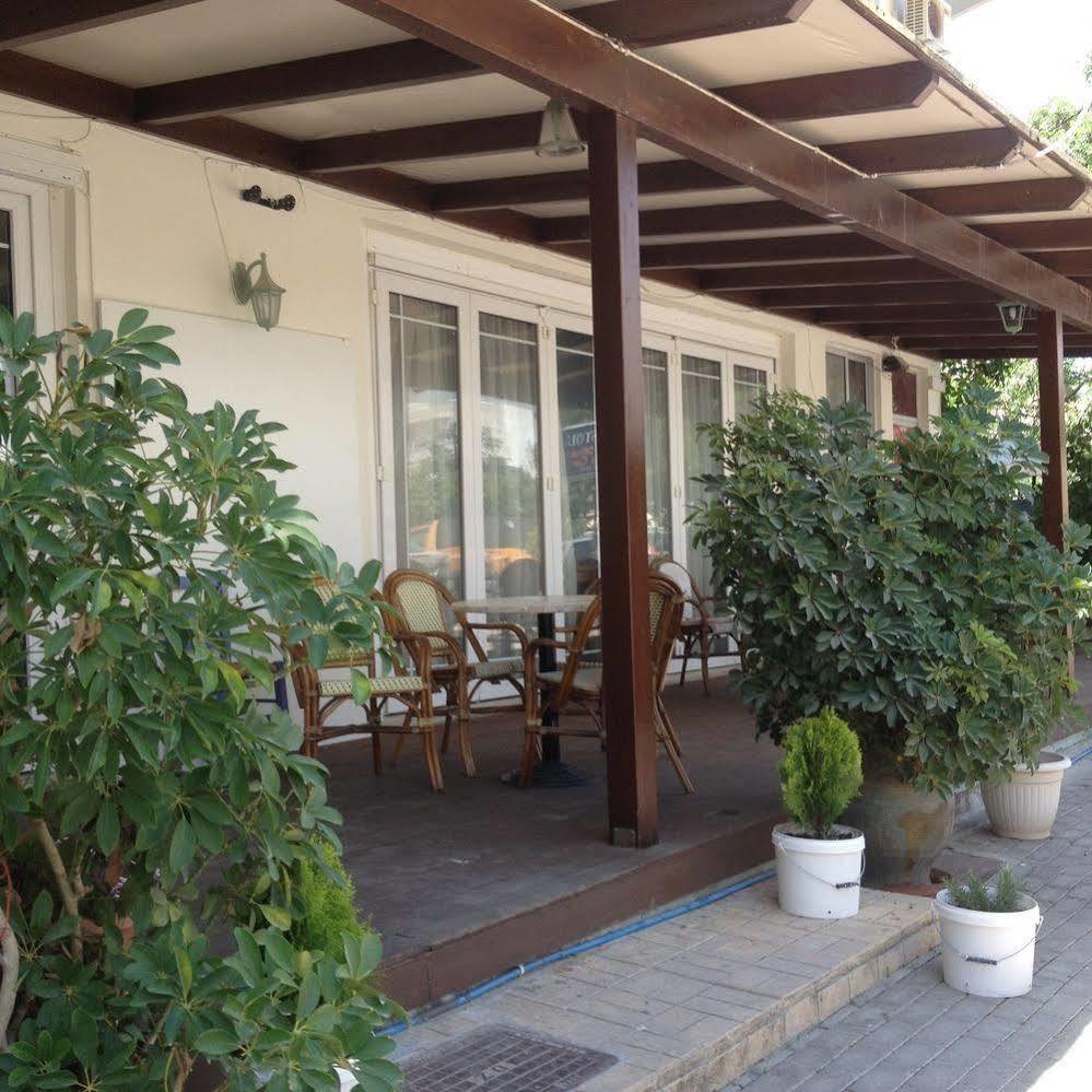 Bristol Apartments Città di Kos Esterno foto