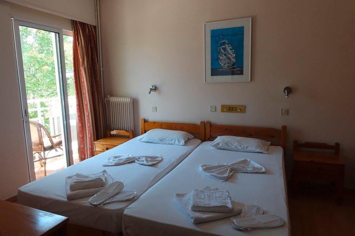 Bristol Apartments Città di Kos Esterno foto